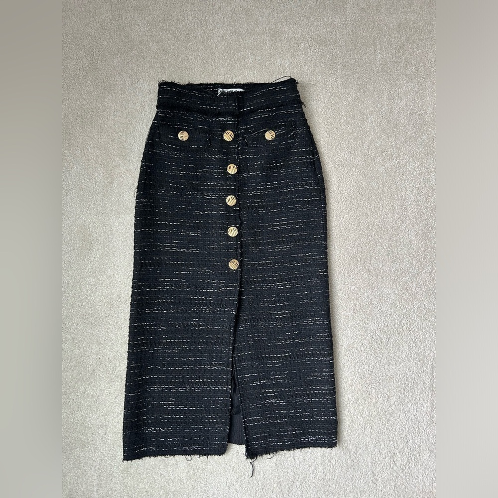 Zara Black and Gold Buttoned Skirt